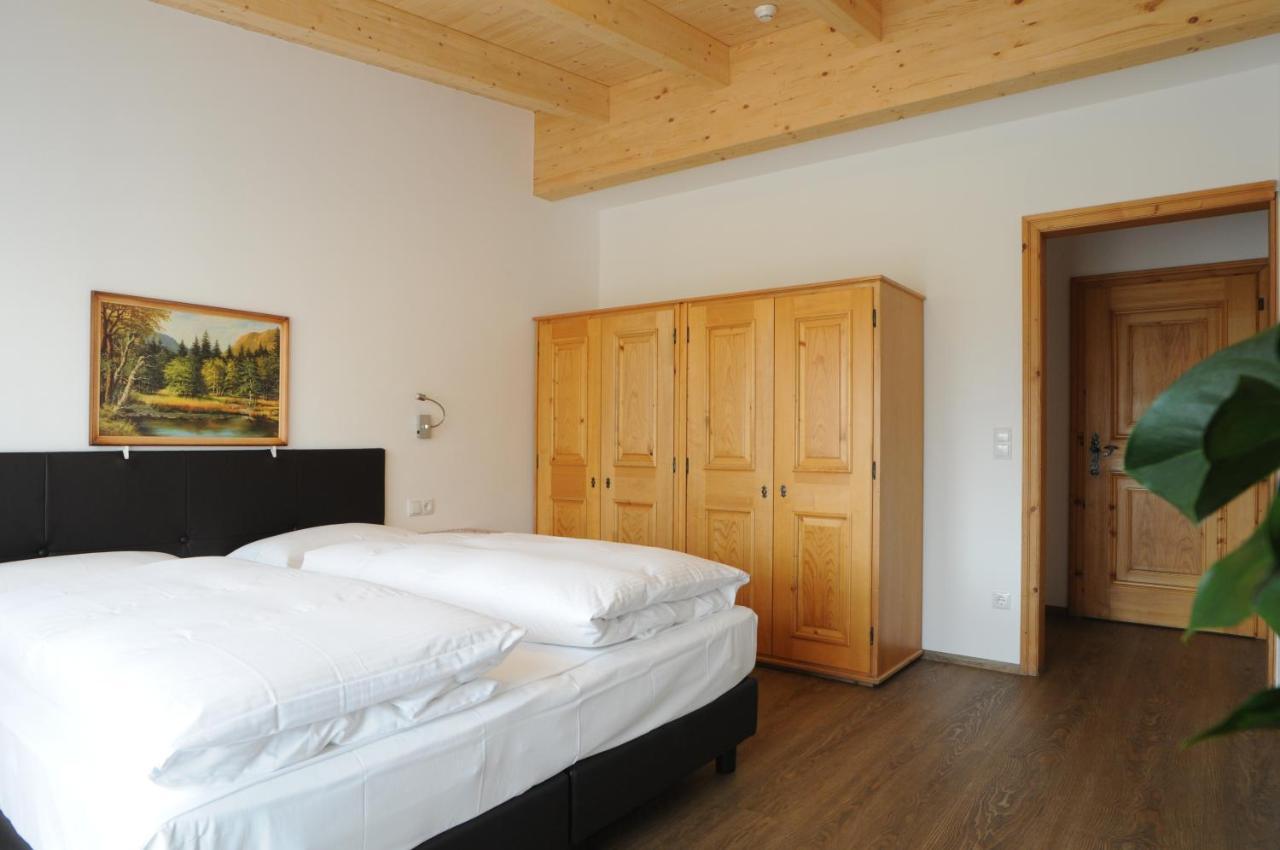 B&B Hotel Heidi Dobbiaco Esterno foto
