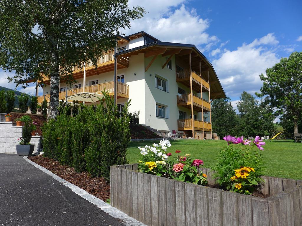 B&B Hotel Heidi Dobbiaco Esterno foto