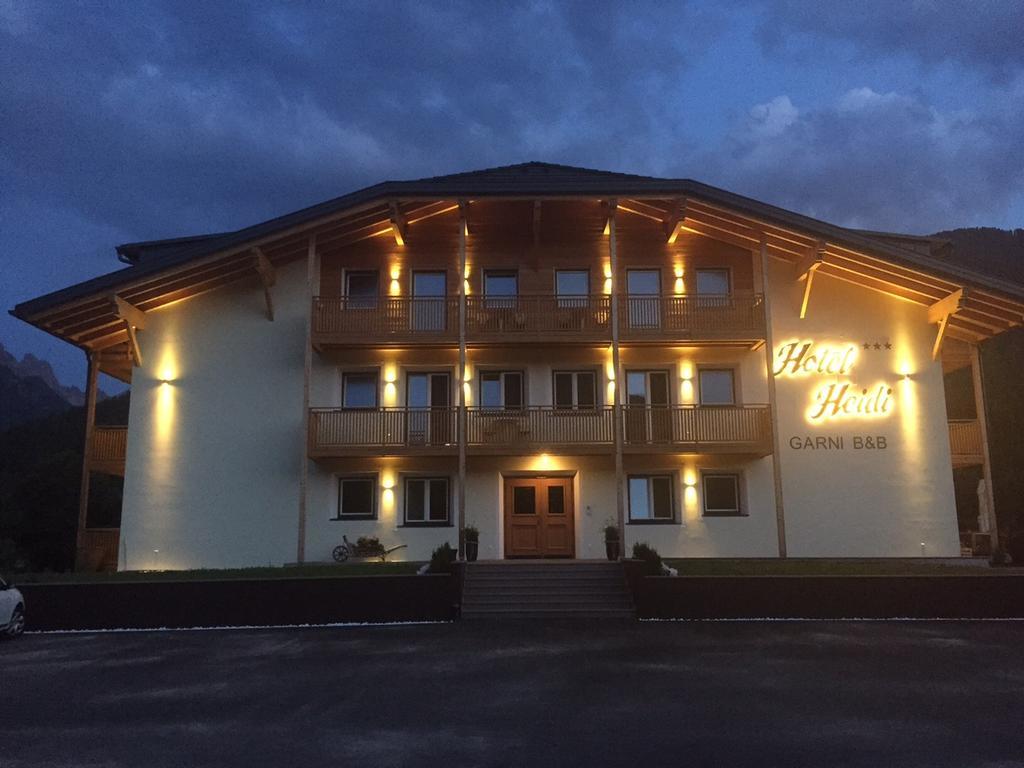 B&B Hotel Heidi Dobbiaco Esterno foto